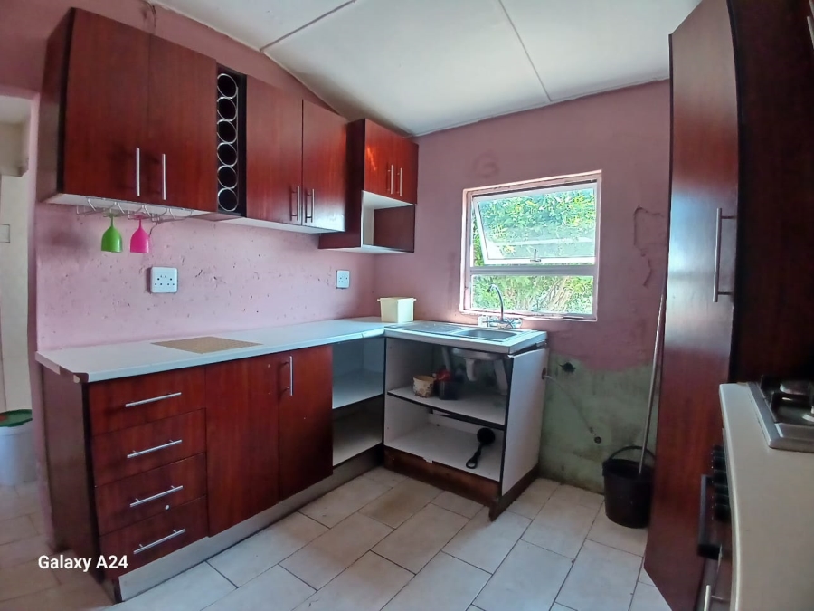 2 Bedroom Property for Sale in Mdantsane Nu 10 Eastern Cape